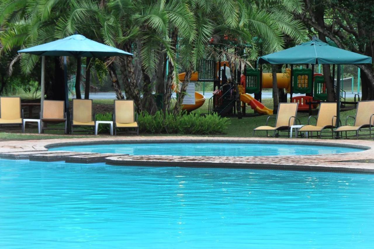 Legend Safaris 257A - In Kruger Park Lodge เฮซีวิว ภายนอก รูปภาพ